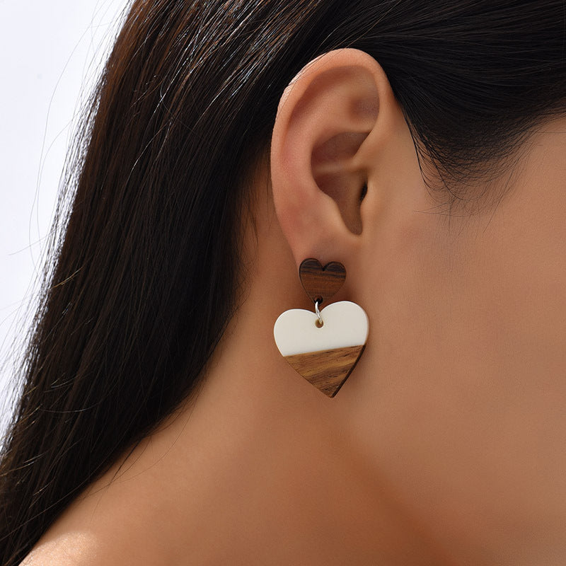 The Exaggerated Heart-shaped Wood Earrings