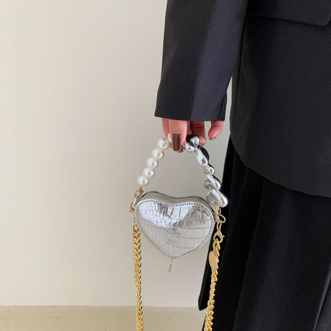 The Mini Love-Pearl-Chain Handbag