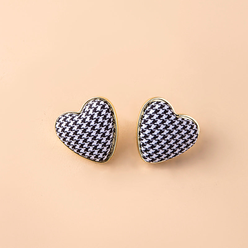 The Houndstooth Big Heart Earrings