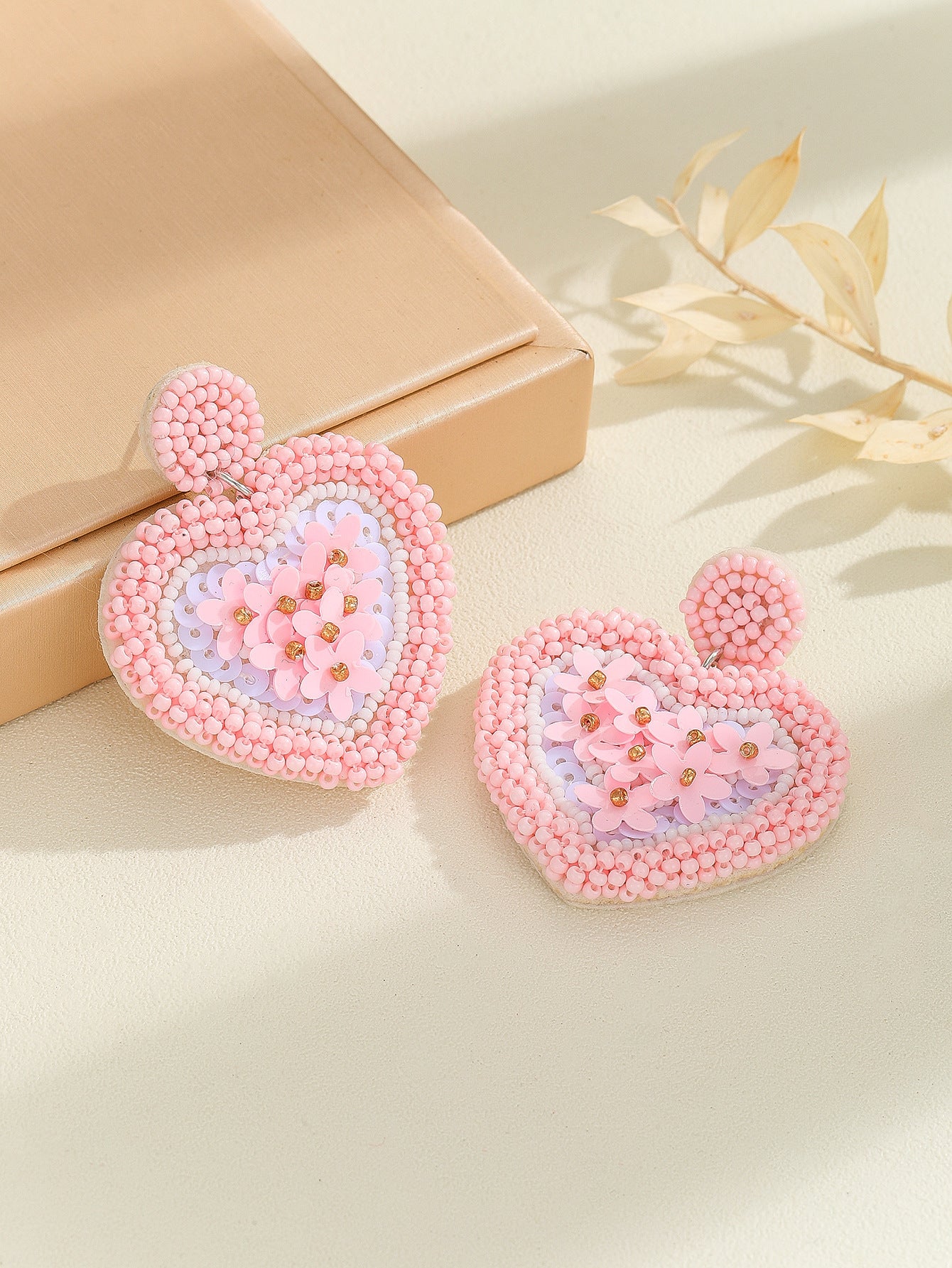 The Sweet Heart Eardrops Earrings