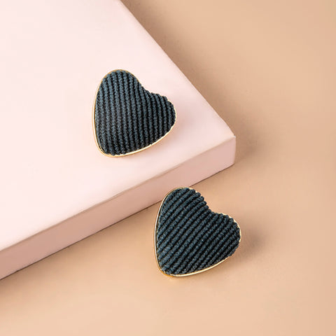 The Houndstooth Big Heart Earrings