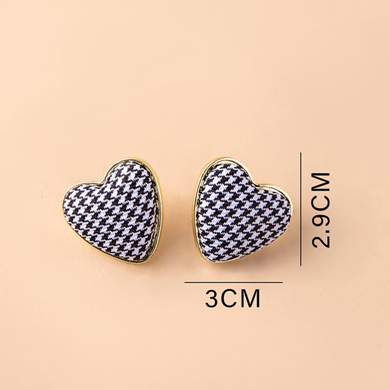 The Houndstooth Big Heart Earrings