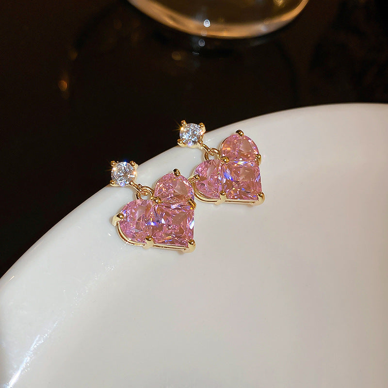 The Heart-shaped Zircon Earrings